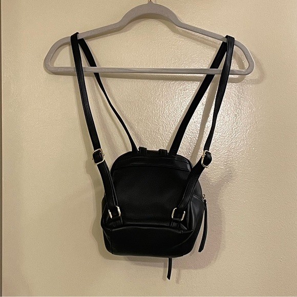 G BY GUESS GBG Quilted Mini Bag Backpack in Black - Picture 3 of 7